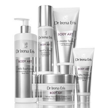 DR IRENA ERIS Body Art Регенеруючий та освітлюючий крем для рук SPF20 - Крем для рук 367783 фото